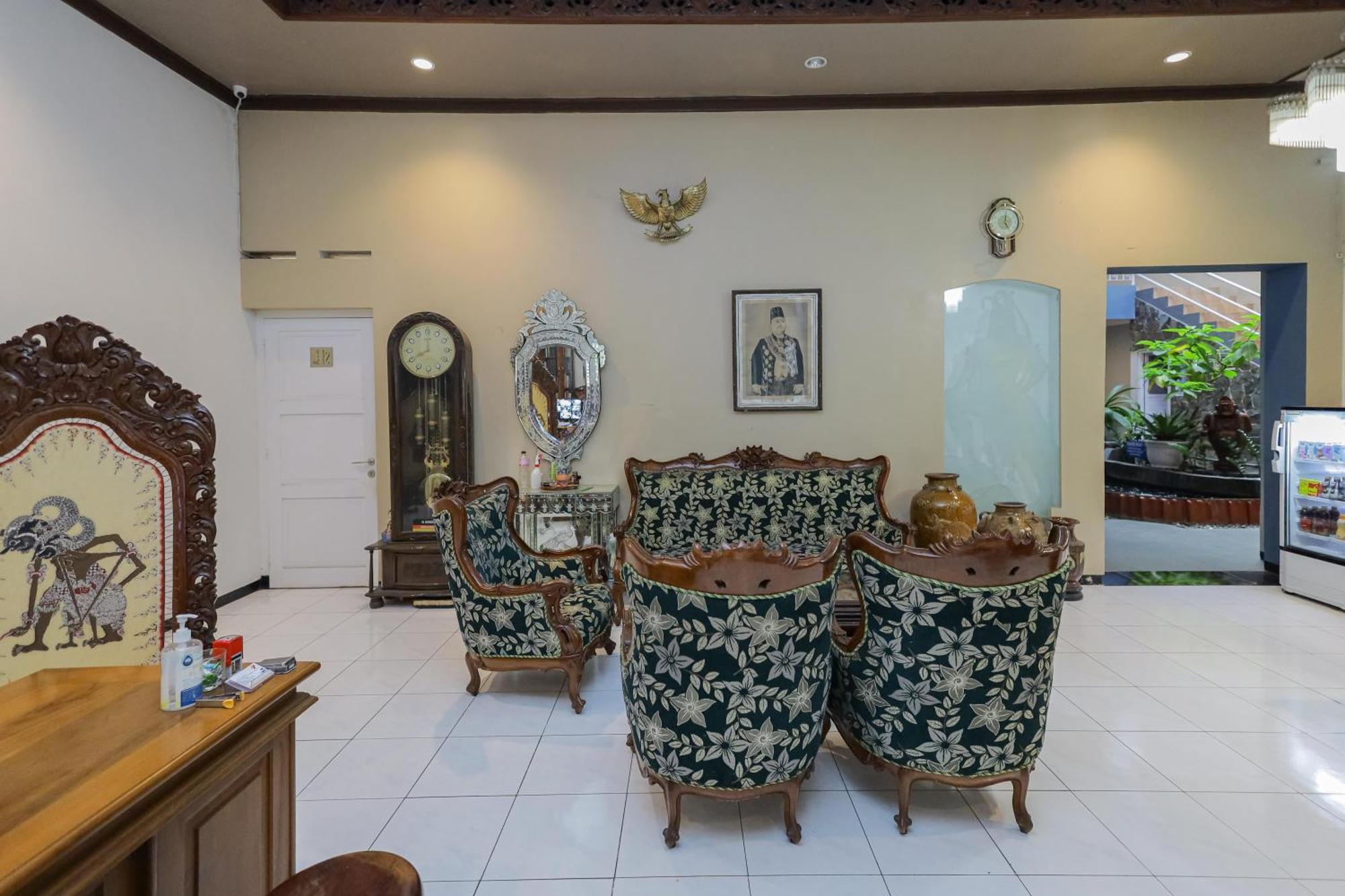 Reddoorz Plus At Swun Stay Raya Langsep 玛琅 外观 照片
