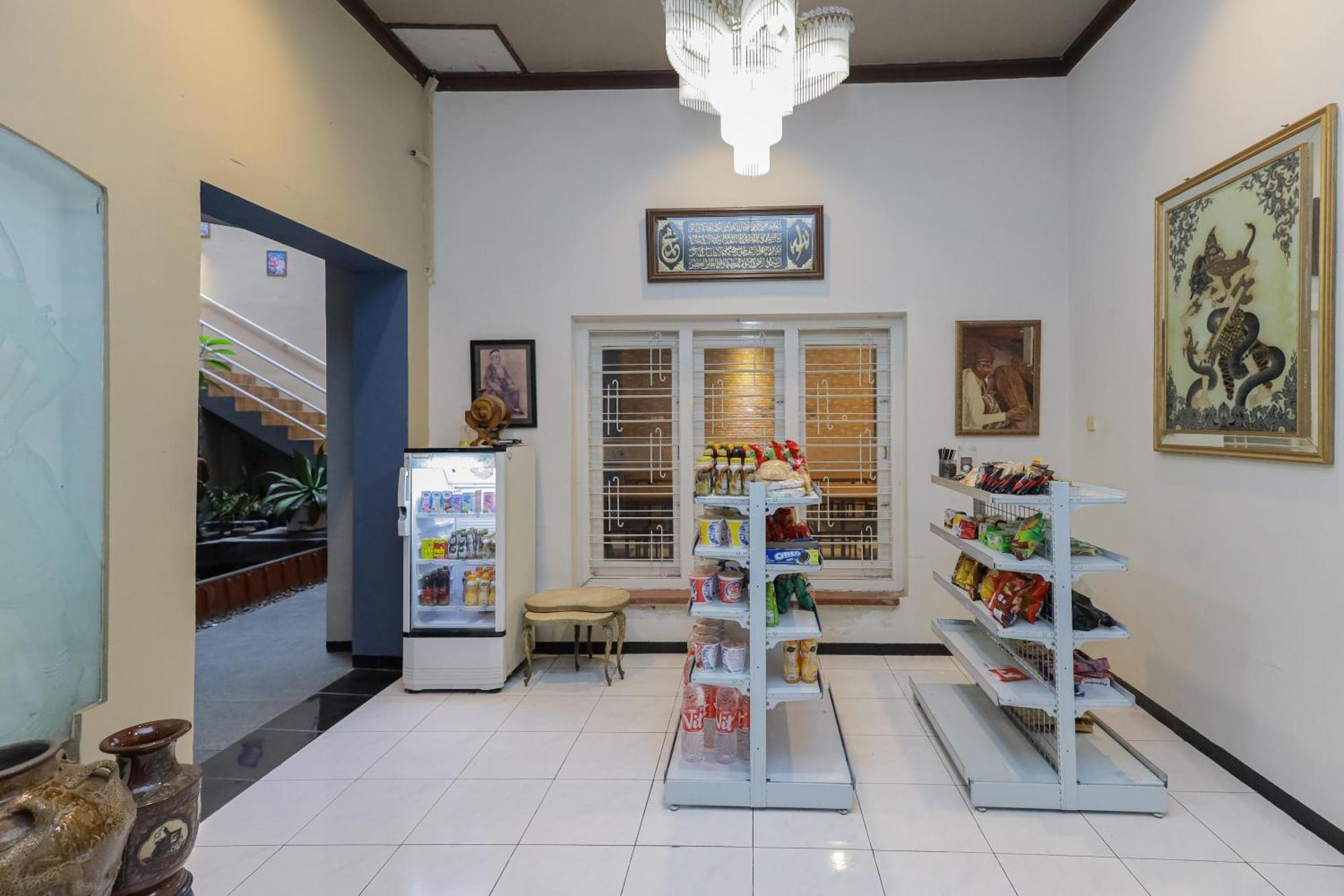 Reddoorz Plus At Swun Stay Raya Langsep 玛琅 外观 照片